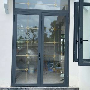 Cửa nhôm Xingfa 2 cánh Cần Thơ – Giải pháp hiện đại cho nhà phố và biệt thự